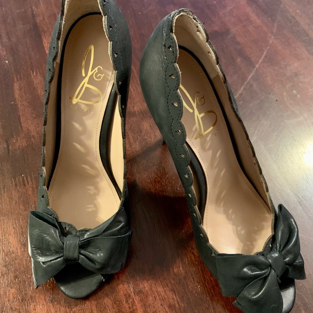 BNIB Joan & David Black Danasella Heels, 6.5